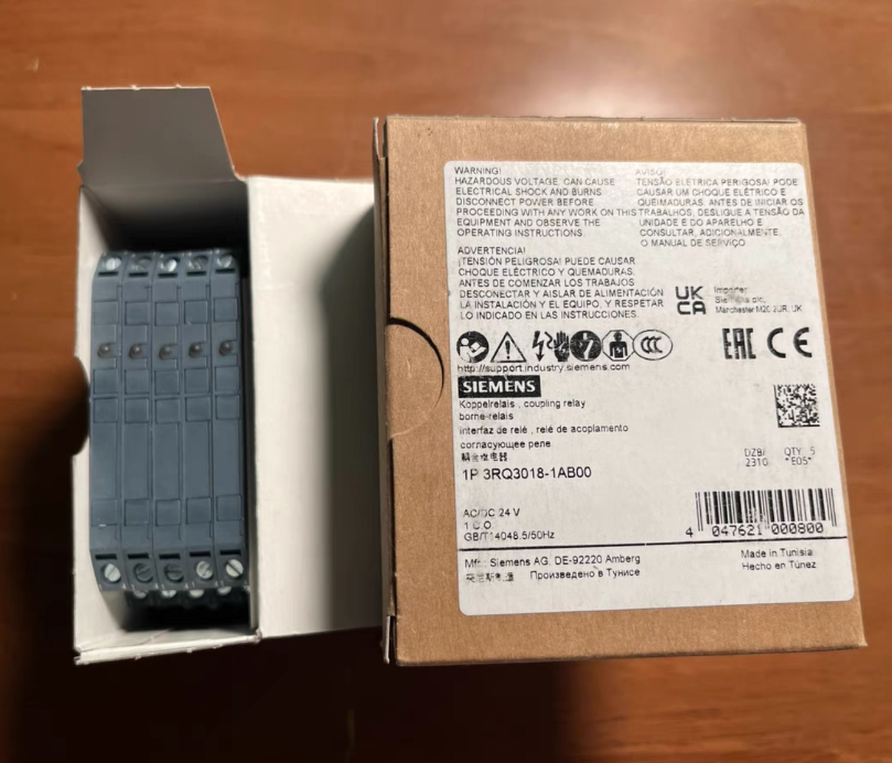 3RQ3018-1AB00 OUTPUT COUPLER RELAY COUPLER
